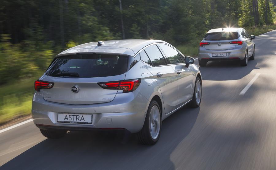  Opel Astra Turbo (K) 2015 года  (WW) (фото 4 из 27)